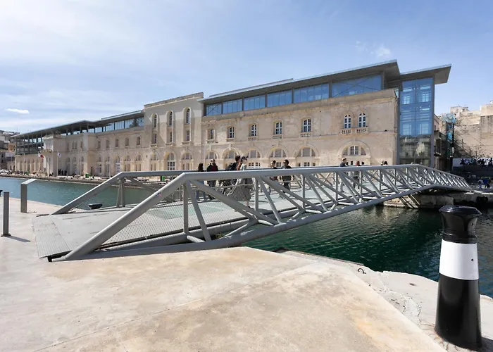 Διαμέρισμα A Cellar Suite Carved In Rock - Super Location - Intimate Hideaway! *