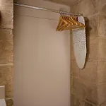 A Cellar Carved In Rock - Super Location - Intimate Hideaway!