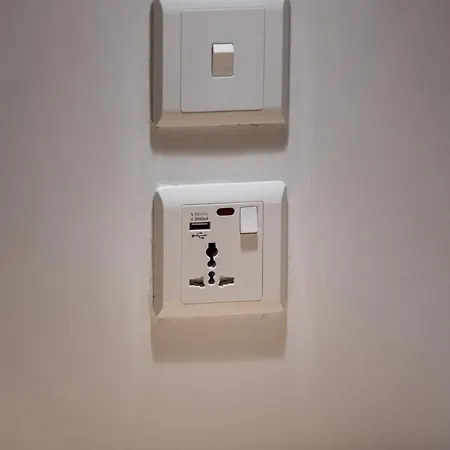 Intimate Hideaway - A Cellar Carved In Rock - Super Location! Lägenhet *